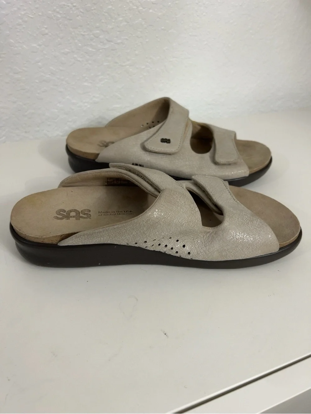 SAS Women’s 8 M Bone Leather Adjustable Comfort Slide Sandals Made USA